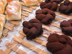 -奈雪的茶(亨特国际广场店)