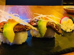 鹅肝三文鱼籽手握寿司-TIMEZONE8东八时区餐厅&酒吧(798店)