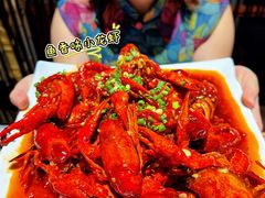 -李双猪·小龙虾·烧烤·羊肉煲(乐山店)