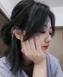-十六番发型师事务所