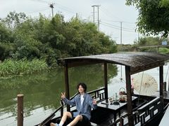-欢乐蟹庄·精品农家乐(阳澄湖莲花岛店)