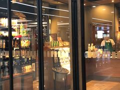 门面-星巴克(天津站区第二店)