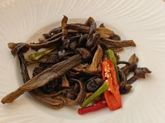 -新丁香海鲜酒店(银海商贸城店)