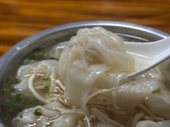 -小董骨汤馄饨店(通扬路店)