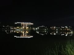 -湖泉半山温泉