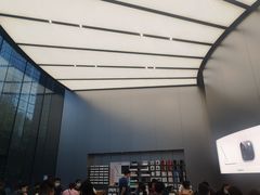 -Apple零售店(新街口店)