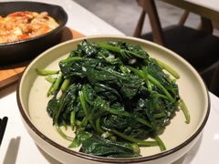 蒜蓉地瓜叶-鹿港小镇(悠唐店)