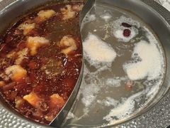 -嘎琉鲜切牛肉自助火锅