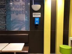 -麦当劳(呼市新华东街店)