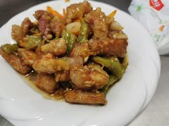 -土灶台东北大块肉烧烤(风景城邦店)