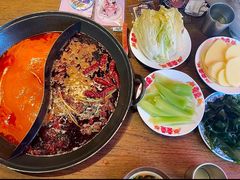 -萍姐火锅·公路夜市(武汉首店)