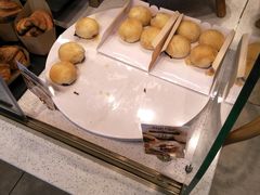 -巴黎贝甜(大宁国际商业广场店)