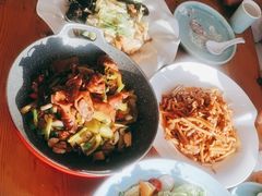 -肘子酥·天津菜·特色捞面(德云社店)