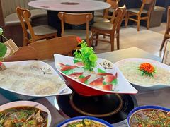 -官塘陈记鱼生·潮汕砂锅粥·牛肉火锅(潮枫路总店)