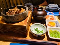 火焰厚肝牛舌丼饭-舞漁日料美人胶原锅(陆家嘴中心店)
