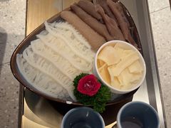 -左庭右院鲜牛肉火锅(新梅广场店)