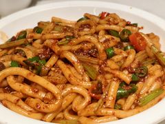 新疆传统炒米粉-清真·卡德尔大叔新疆主题餐厅(龙汇路店)