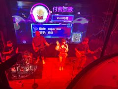 -vimi便利店酒吧