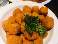 -大树餐厅(红旗街万达店)