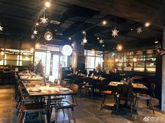 大堂-Carbon莫卡哆·意大利复古集市餐厅(杭州大厦店)