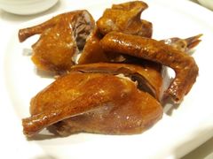 红烧乳鸽-阿锋鲍鱼酒家美食汇(华安店)