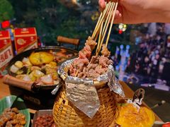 -包整·丝娃娃(一览甲秀楼风景店)