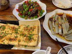 -小锅巴纳西餐厅