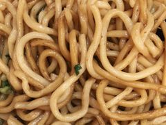 -顺溜·手工刀削面·黑金店(铜锣湾店)