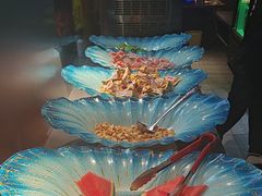 -街角等你.大连海鲜烧烤.经典铁板海鲜串(西安路店)