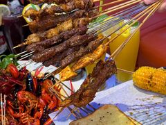 -路边边地标烧烤·川菜·小龙虾·音乐酒馆(良乡长虹店)