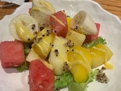藜麦鲜果色拉-赤坂亭·M9和牛烧肉·铁板烧·日料398放题(长泰广场店)
