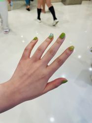 -蜜丝卡伦美甲美睫半永久