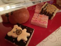 -Salon de Ville浦江汇(上海外滩华尔道夫酒店店)