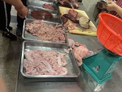 -标记美食新鲜猪杂(兴南大道店)