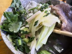 -八一路好吃街(雨田商务大厦店)