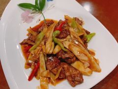 -车之谷·汽车文化主题餐厅(汽开店)