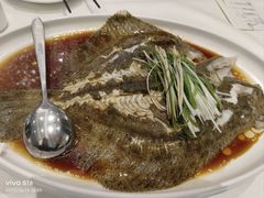 -万龙洲海鲜(大兴绿地缤纷城店)