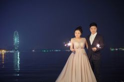 点击看大图 -太郎花子婚纱摄影艺术中心