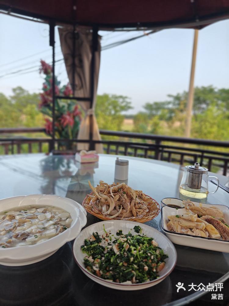 田园风光农家菜