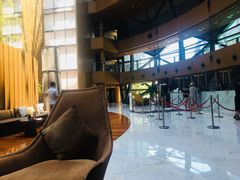 -上海滴水湖皇冠假日酒店