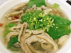 -抖牛白塔牛肉粿条汤(水围店)