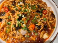 鱼香锅巴肉丝-刘胖子家常菜·蹄花焖藕(江汉路总店)