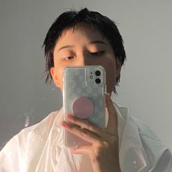 -蘑菇发型