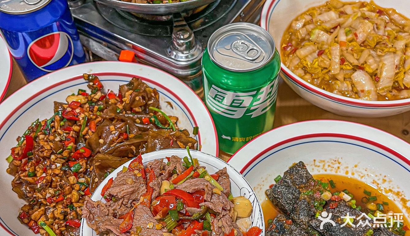 不用去长沙也能吃到正宗高性价比的湘菜啦！