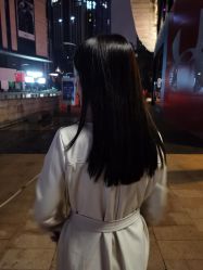 -V8潮牌·接发烫染连锁