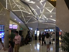 -英皇UA电影城(虹桥天地店)