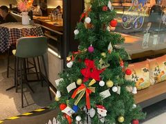 -呷哺呷哺(融创茂店)