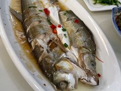-七的湖·晚芳亭·阳澄湖农家菜·大闸蟹(莲花岛店)