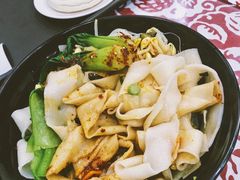 -秦香陕西食府(华贸天地店)