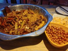 -嘎嘎鸭下巴·爆辣干锅(明教寺店)